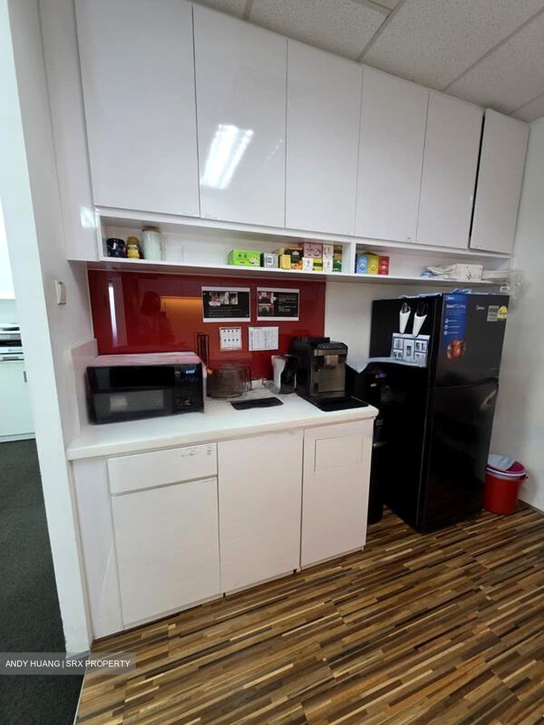One Raffles Place (D1), Office #496874651